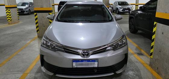 TOYOTA COROLLA 1.8 GLI 16V FLEX 4P AUTOMÁTICO
